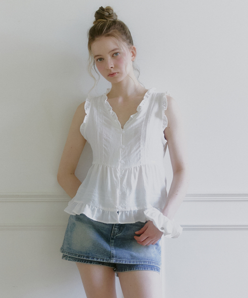 MICANE（ミケーネ）の「ロリエルフリルビスチェ-スクランチセットアップ（シャツ/ブラウス・レディース・ブラック/アイボリー・X-LARGE/SMALL/MEDIUM/LARGE）」の4枚目の写真