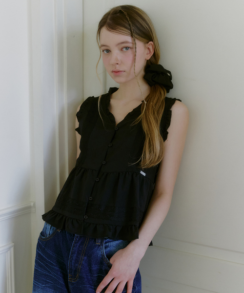 MICANE（ミケーネ）の「ロリエルフリルビスチェ-スクランチセットアップ（シャツ/ブラウス・レディース・ブラック/アイボリー・X-LARGE/SMALL/MEDIUM/LARGE）」の7枚目の写真