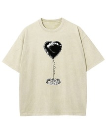 GARAGE MADE（ガレージメイド）の「レディースM～Lサイズ　ユニセックス　ピグメントプリント　BIG　Tシャツ　HEARTTRAP（Tシャツ/カットソー）」
