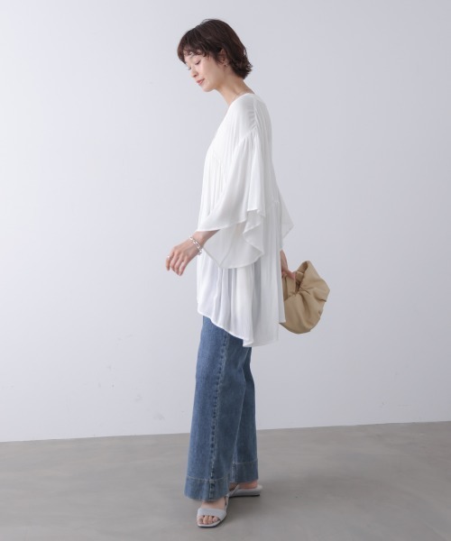 Bou Jeloud(ブージュルード)の「レーヨンクレープ羽織チュニック(Tシャツ/カットソー・レディース・ブラウン/ブラック/オフホワイト/レッド・38)」の11枚目の写真