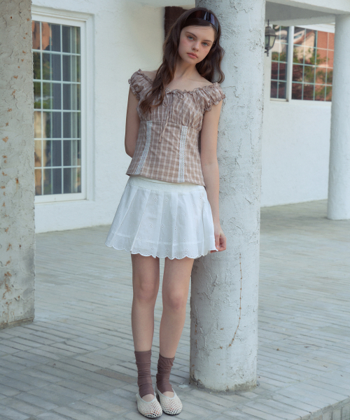 OURNOSTALGIA（アワー ノスタルジア）の「Bell Check Sleeveless Blouse_Brown(OB6BL05)（シャツ/ブラウス・レディース・ブラウン・SMALL/MEDIUM）」の4枚目の写真