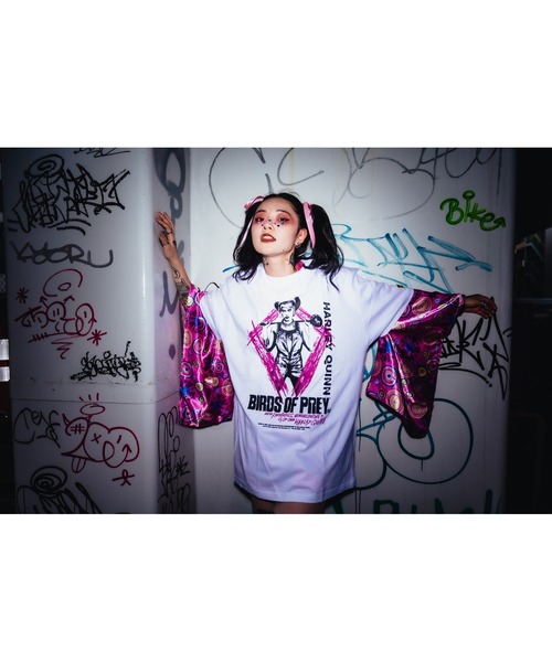 ハードコアチョコレート（ハードコアチョコレート）の「BIRDS OF PREY/ハーレイ・クイン（ゴッサム/ホワイト）（Tシャツ/カットソー・メンズ・ホワイト・XX-LARGE/X-LARGE/LARGE）」の4枚目の写真