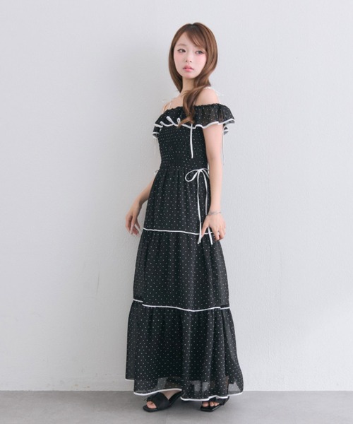 OLIVE des OLIVE(オリーブデオリーブ)の「Milky Star フリルティアードキャミワンピ(ワンピース・レディース・ブラック/ドット/アイボリー/サックスブルー・SMALL/MEDIUM)」の7枚目の写真
