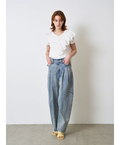 ELENDEEK(エレンディーク)の「フリルドッキングカットソー(Tシャツ/カットソー・レディース・ブラック/オフホワイト・FREE)」の6枚目の写真