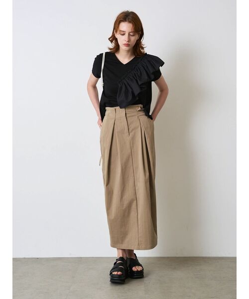 ELENDEEK(エレンディーク)の「フリルドッキングカットソー(Tシャツ/カットソー・レディース・ブラック/オフホワイト・FREE)」の22枚目の写真