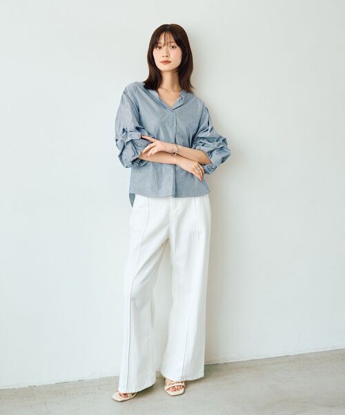 YECCA VECCA(イェッカヴェッカ)の「タックスリーブスキッパーブラウス(シャツ/ブラウス・レディース・ホワイト系その他5/オフホワイト/イエロー/ブルー系その他4・FREE)」の22枚目の写真