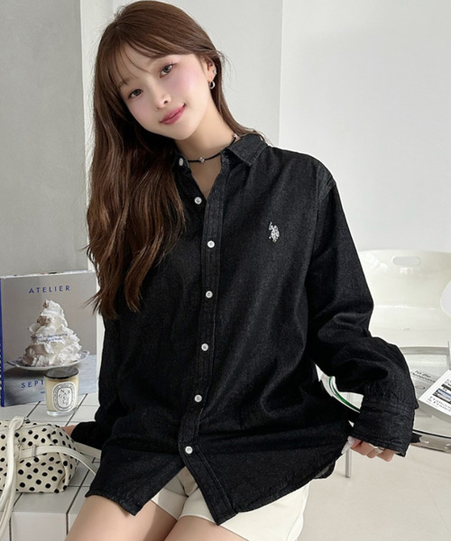U.S. POLO ASSN.(ユーエスポロアッスン)の「【U.S. POLO ASSN. 】デニム ロングスリーブ ボタン ダウンシャツ(シャツ/ブラウス・レディース・ネイビー系/ダークグレー/ライトブルー・M/L)」の1枚目の写真