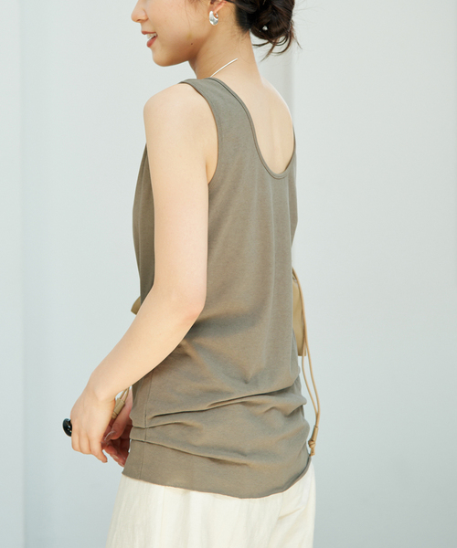 plage(プラージュ)の「Jersey サイドタックトップス(Tシャツ/カットソー・レディース・ブラック/カーキ/アイボリー・FREE)」の13枚目の写真
