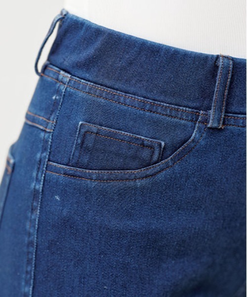 BELLUNA PLUS(ベルーナ)の「美ストレッチ素材レギンスパンツ68丈(その他パンツ・レディース・インディゴブルー/アイボリー系/イエロー/ブラック/ケミカルウォッシュ/オリーブ/モスグリーン・SMALL/LARGE/MEDIUM/X-LARGE)」の11枚目の写真