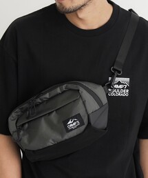 ボトルショルダーバッグ