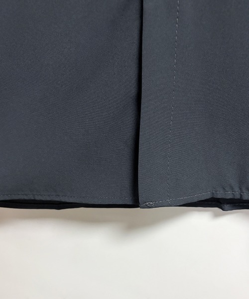 ONEP STAR(ワンピスター)の「シンプル半袖レギュラーカラーシャツ(シャツ/ブラウス・メンズ・ブラック/ホワイト/ダークグレー・MEDIUM/LARGE/X-LARGE)」の4枚目の写真