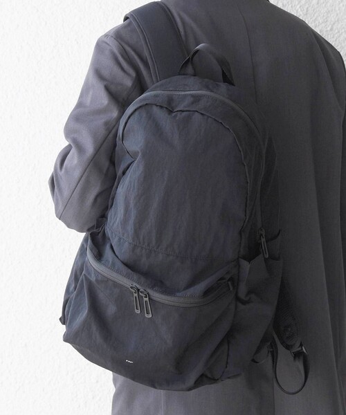 Filer(フィレール)の「Filer:〈撥水加工/軽量〉SIWA バックパック TS-002◇(バックパック/リュック・メンズ・ブラック/グレー・ONE SIZE)」の2枚目の写真