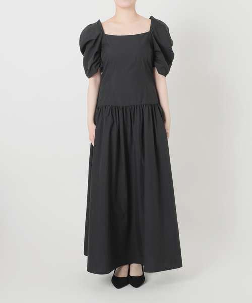 La TOTALITE(ラトータリテ)の「【SAORI TANABE × La Totalite】Robe de Soiree(ワンピース・レディース・ボルドー/ブラック・36/38)」の9枚目の写真