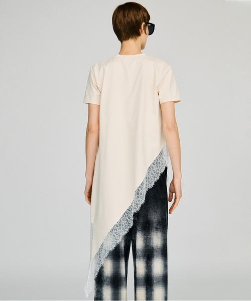 PRANK PROJECT（プランクプロジェクト）の「【2026Autumn Pre-Order】アシンメトリーレースヘムTシャツ / Asymmetric Lace Hem T-Shirt（Tシャツ/カットソー・レディース・カーキ/アイボリー/ブラック・FREE）」の16枚目の写真