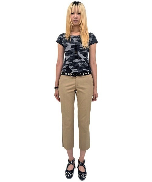 runningHIGH（ランニングハイ）の「A'GEM/9 × .kom 『runningHIGH/ランニングハイ』CAMOUFLAGE TEE/カモフラージュTシャツ（Tシャツ/カットソー・レディース・ピンク/チャコール・FREE）」の17枚目の写真