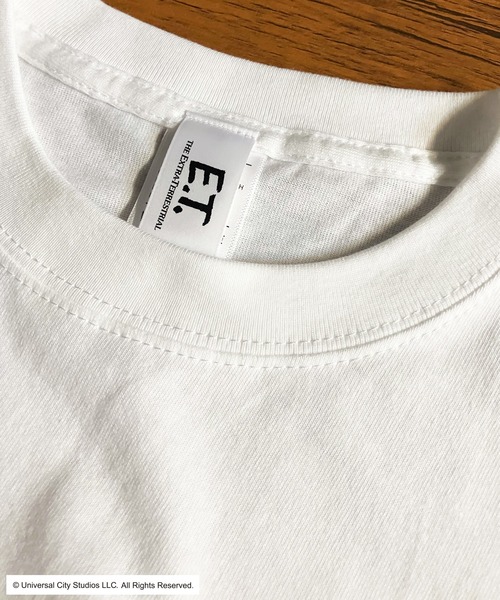 minius(ミニウス)の「【E.T.】Ride into the light 映画 ライセンス Tシャツ ヴィンテージ風 シルエットアートデザインメンズ レディース(Tシャツ/カットソー・メンズ・ブラック/ホワイト・SMALL/LARGE/X-LARGE/MEDIUM)」の5枚目の写真
