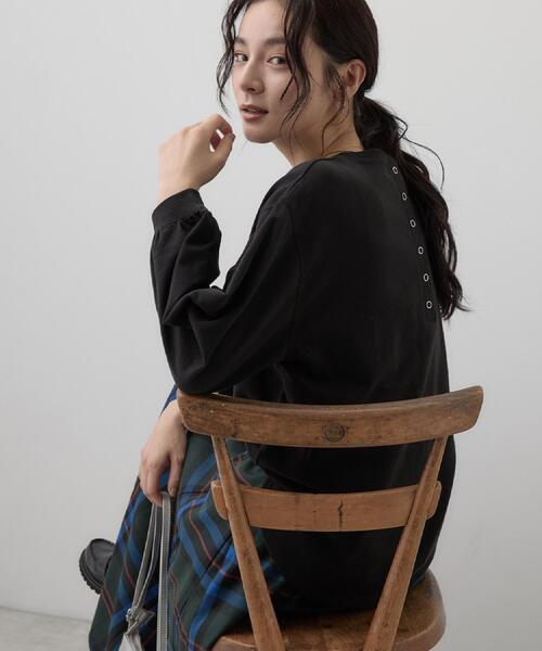 Dessin(デッサン)の「【洗える/7色展開/XS-L】バックヘンリーミニ裏毛 長袖(Tシャツ/カットソー・レディース・ライトグレー/ベビーピンク/ブルー/ワインレッド/ライトベージュ/キャメル/ブラック・01/02/00/03)」の2枚目の写真