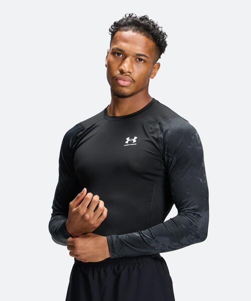 UNDER ARMOUR(アンダーアーマー)の「UAヒートギアアーマー コンプレッション カモ ロングスリーブ シャツ(トレーニング/メンズ)(Tシャツ/カットソー・メンズ・ブラック系・M/XL/L/S/3XL/2XL)」の1枚目の写真