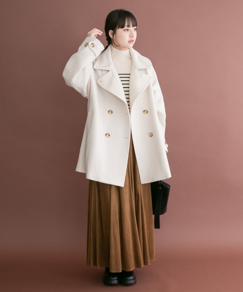ITEMS URBANRESEARCH（アイテムズ アーバンリサーチ）の「尾州ウールミドルジャケット（ピーコート・レディース・オフホワイト/ネイビー/ブラウン・FREE）」の2枚目の写真