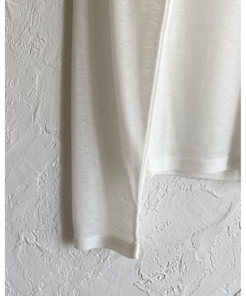She's Closet(シーズクローゼット)の「クルーネック長袖 リブシアートップス ロングTシャツ(Tシャツ/カットソー・レディース・アイボリー/ブラウン/ブラック/オフホワイト・FREE)」の7枚目の写真