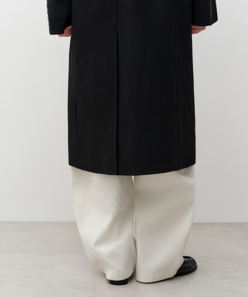 MUSINSA STANDARD WOMAN（ムシンサスタンダードウーマン）の「ウィメンズカシミヤブレンドハンドメイドチェスターローブコート[ブラック]（チェスターコート・レディース・その他・LARGE/MEDIUM/SMALL/X-SMALL）」の7枚目の写真