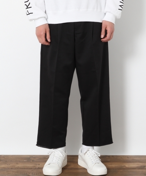 Dickies（ディッキーズ）の「＜Dickies/ディッキーズ＞別注カットオフタックアンクルパンツ/728794（その他パンツ・メンズ・ベージュ/ブラック・MEDIUM/LARGE）」の2枚目の写真