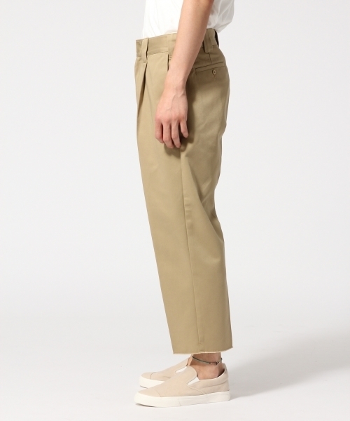 Dickies（ディッキーズ）の「＜Dickies/ディッキーズ＞別注カットオフタックアンクルパンツ/728794（その他パンツ・メンズ・ベージュ/ブラック・MEDIUM/LARGE）」の12枚目の写真