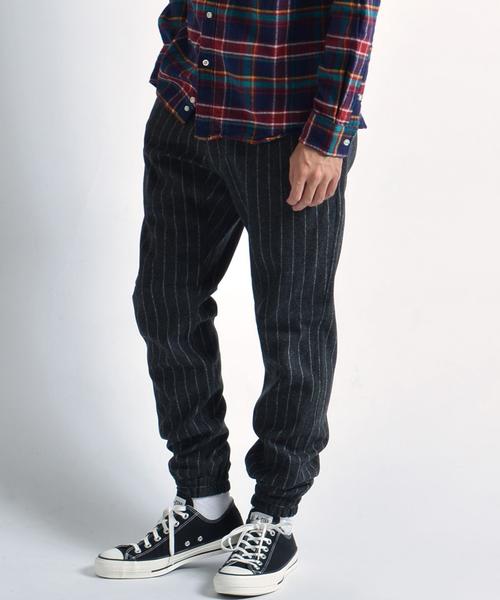 SHIPS GENERAL SUPPLY(シップスジェネラルサプライ)の「SHIPS GENERAL SUPPLY: ウール ジョガーパンツ■(その他パンツ・メンズ・ネイビー/チャコールグレー・MEDIUM/SMALL/LARGE/X-LARGE)」の2枚目の写真