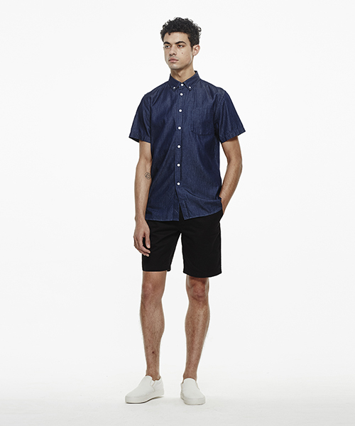 Saturdays NYC（サタデーズ ニューヨークシティ ）の「Esquina Denim Short Sleeve Shirt（シャツ/ブラウス・メンズ・ブルー系その他3/ブルー系その他・X-SMALL/M/S/L/X-LARGE）」の3枚目の写真
