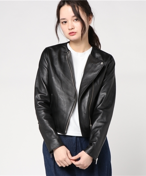 MOUSSY（マウジー）の「NO COLLAR LEATHER JK（ノーカラージャケット・レディース・ベージュ/ブラック・1/2）」の12枚目の写真