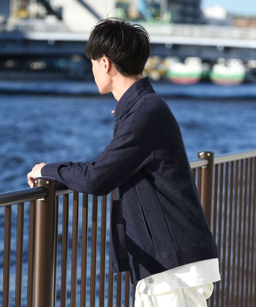 SHIPS(シップス)の「SC: ラッチパイル スタンド/ショール カーディガン(カーディガン/ボレロ・メンズ・ワイン/ネイビー/チャコールグレー/ホワイト/ブルー/オリーブ/オレンジ/イエロー系その他2/ブラック/ブラウン系その他/カーキ/ベージュ/ライトブルー・SMALL/LARGE/MEDIUM/X-LARGE)」の15枚目の写真