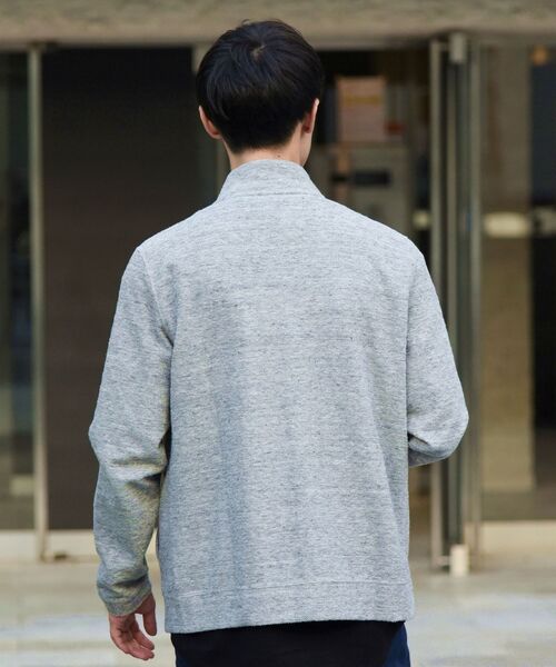 SHIPS(シップス)の「SC: ラッチパイル スタンド/ショール カーディガン(カーディガン/ボレロ・メンズ・ワイン/ネイビー/チャコールグレー/ホワイト/ブルー/オリーブ/オレンジ/イエロー系その他2/ブラック/ブラウン系その他/カーキ/ベージュ/ライトブルー・SMALL/LARGE/MEDIUM/X-LARGE)」の20枚目の写真