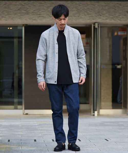 SHIPS(シップス)の「SC: ラッチパイル スタンド/ショール カーディガン(カーディガン/ボレロ・メンズ・ワイン/ネイビー/チャコールグレー/ホワイト/ブルー/オリーブ/オレンジ/イエロー系その他2/ブラック/ブラウン系その他/カーキ/ベージュ/ライトブルー・SMALL/LARGE/MEDIUM/X-LARGE)」の21枚目の写真