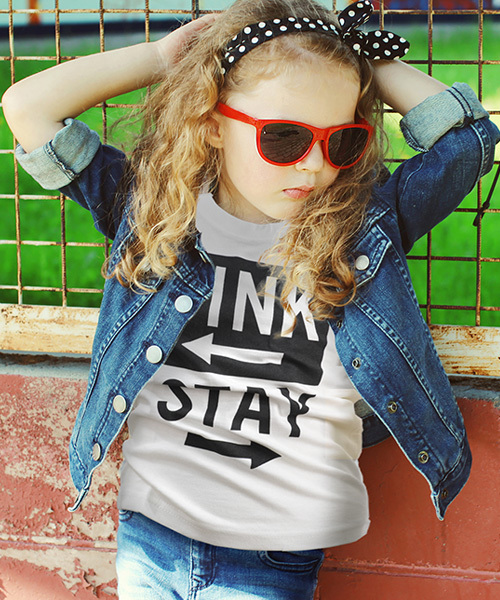 THE CASUAL（カジュアル）の「フロントプリント 半袖 Tシャツ キッズ（Tシャツ/カットソー・キッズ・F/M/P/A/B/S/D/T/R/N/C/Q/L/O/G/E/I/H/J/K・110/130/100/120/150/140/160）」の2枚目の写真