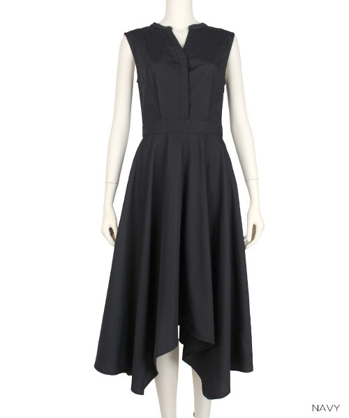 RANDA(ランダ)の「アシメヘムフレアシャツワンピース(シャツワンピース・レディース・ベージュ/ネイビー/グリーン/イエロー・1/0)」の13枚目の写真