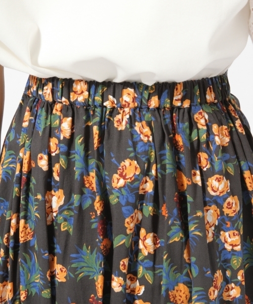 LOWRYS FARM（ローリーズファーム）の「レインスプーナー／マキシスカート　785282（スカート・レディース・ブラック/グリーン/レッド・FREE）」の10枚目の写真