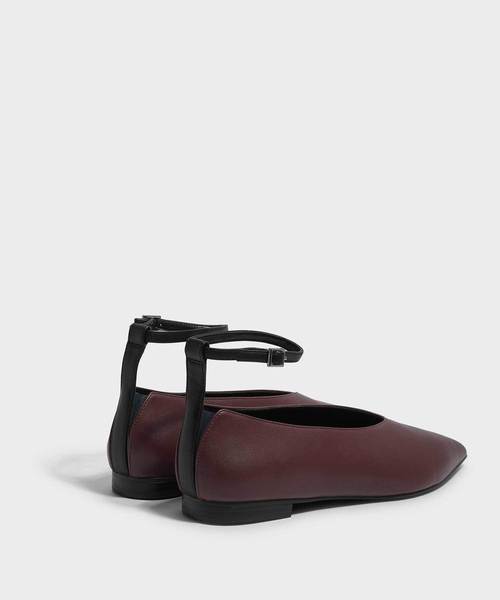 CHARLES & KEITH(チャールズ & キース)の「Vトップラインアンクルストラップフラット / V TOPLINE ANKLE STRAP FLATS(バレエシューズ・レディース・ブラック/グリーン/バーガンディー・22.5cm/23cm/23.5cm/24.5cm/25cm)」の18枚目の写真