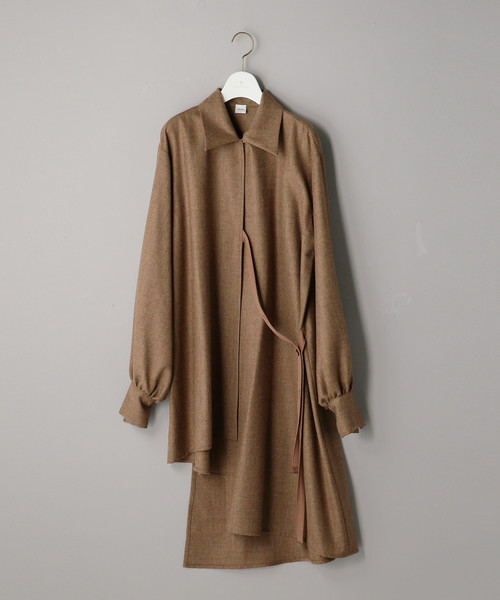【NEW限定品】 ELIN（エリン）の「＜ELIN（エリン）＞アシンメトリーシャツ トップス