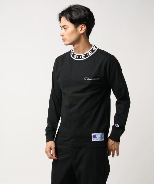 Champion（チャンピオン）の「CHAMPIONモックネックエンブロイ