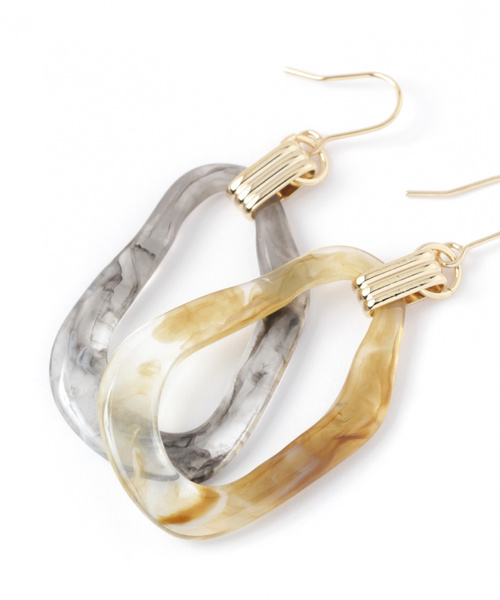 niko and...(ニコアンド)の「ニュアンスマーブルフックピアス(ピアス(両耳用)・レディース・ブラック/ブラウン・0)」の5枚目の写真