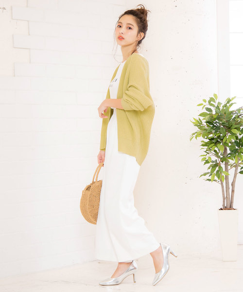 KOBE LETTUCE（コウベレタス）の「ドルマンスリーブVネックニットカーディガン（カーディガン/ボレロ・レディース・ブラック/ベージュ/オフホワイト/イエロー・FREE）」の12枚目の写真