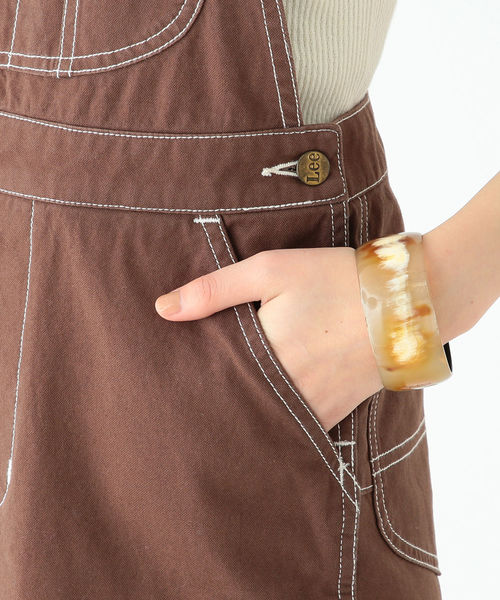 B:MING by BEAMS（ビーミングバイビームス）の「Lee × B:MING by BEAMS / 別注 スリット サロペットスカート 19SS（ワンピース・レディース・インディゴブルー/オフホワイト/ダークブラウン・MEDIUM/SMALL）」の13枚目の写真