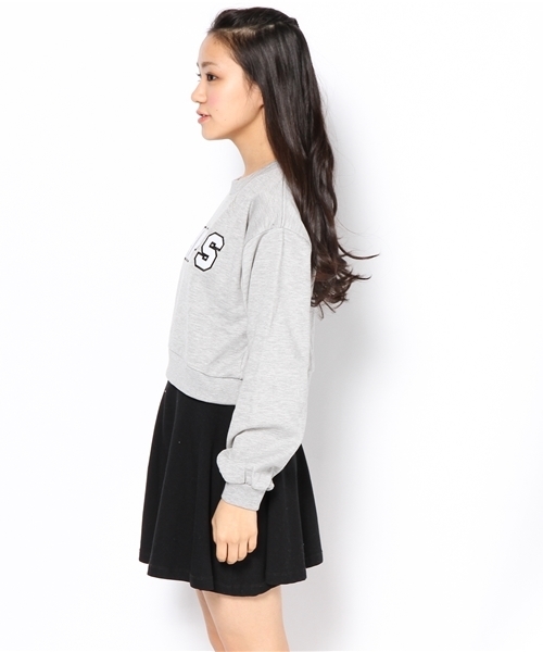 WEGO（ウィゴー）の「WEGO/ワッペンスウェット（スウェット・レディース・オフホワイト/杢グレー/サックスブルー/ライトパープル・FREE）」の7枚目の写真