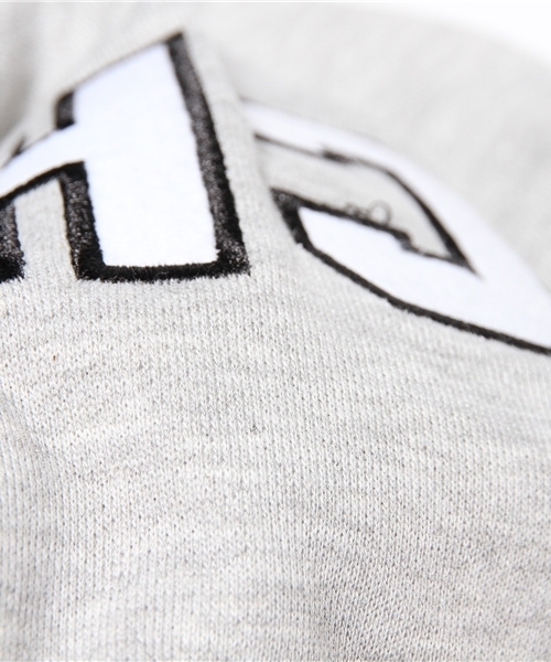 WEGO（ウィゴー）の「WEGO/ワッペンスウェット（スウェット・レディース・オフホワイト/杢グレー/サックスブルー/ライトパープル・FREE）」の5枚目の写真