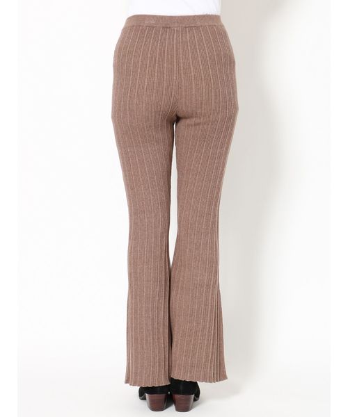 Ungrid（アングリッド）の「ランダムリブニットフレアパンツ（その他パンツ・レディース・ブラック/オフホワイト/モカ・FREE）」の12枚目の写真