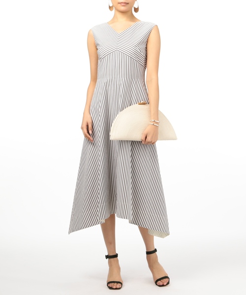 ESTNATION（エストネーション）の「ESTNATION / カメリアストライプノースリーブワンピース（ワンピース・レディース・ブラウン系その他・36/38）」の2枚目の写真