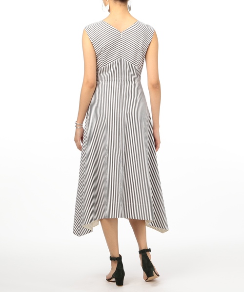 ESTNATION（エストネーション）の「ESTNATION / カメリアストライプノースリーブワンピース（ワンピース・レディース・ブラウン系その他・36/38）」の5枚目の写真