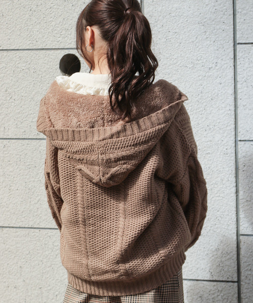 apres jour（アプレジュール）の「裏ボアケーブルフードニットアウター【ZOZOTOWN限定アイテム】19AW★（その他アウター・レディース・ダークブラウン/ベージュ/モカ・フリー）」の17枚目の写真