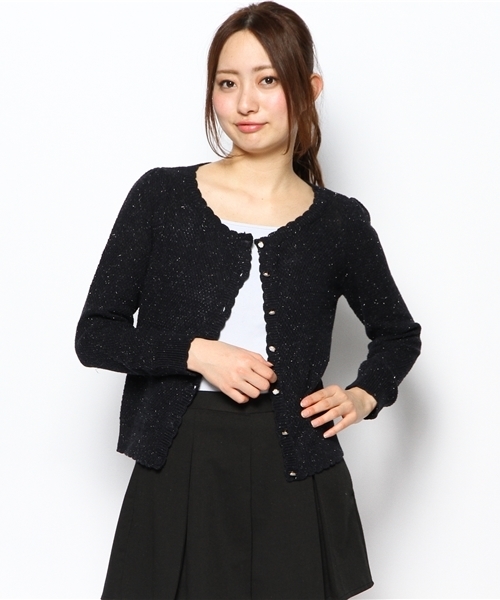 one after another NICE CLAUP（ワンアフターアナザーナイスクラップ）の「【ナイスクラップ】シェルボタンラメカーディガン（カーディガン/ボレロ・レディース・オフホワイト/ネイビー/グレー/レッド/イエロー・FREE）」の12枚目の写真