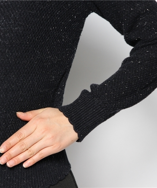 one after another NICE CLAUP（ワンアフターアナザーナイスクラップ）の「【ナイスクラップ】シェルボタンラメカーディガン（カーディガン/ボレロ・レディース・オフホワイト/ネイビー/グレー/レッド/イエロー・FREE）」の7枚目の写真